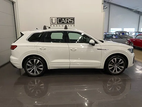 Volkswagen Touareg 2019 photo 2