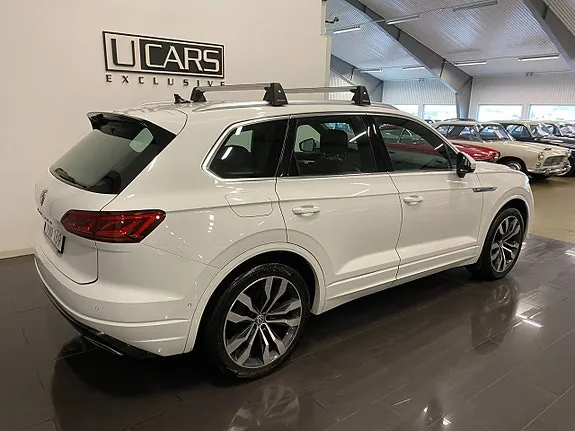 Volkswagen Touareg 2019 photo 3