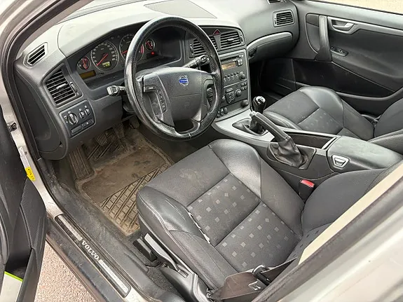 Volvo V70 2006 photo 5
