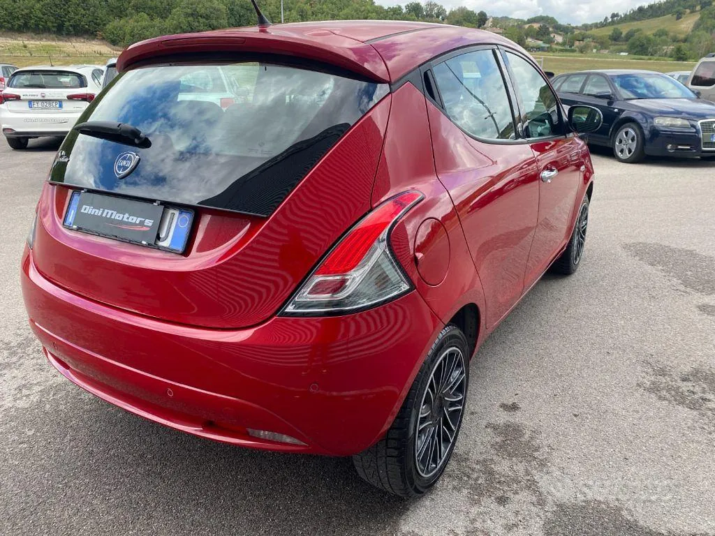 Lancia Ypsilon 2018 photo 5