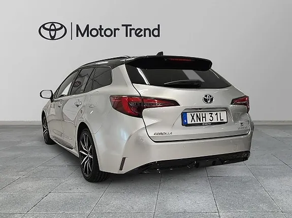 Toyota Corolla 2023 photo 2