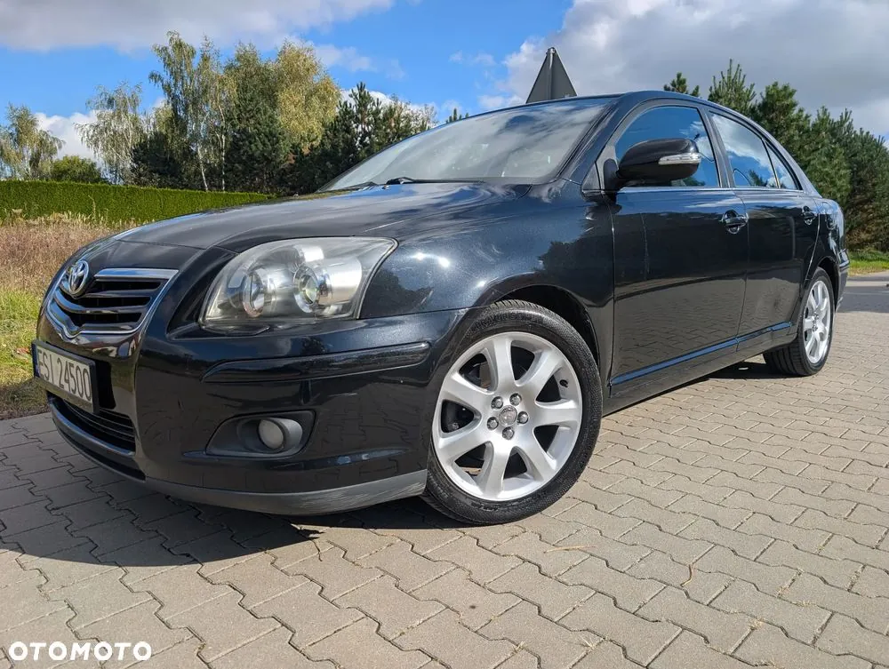 Toyota Avensis 2006 photo 2