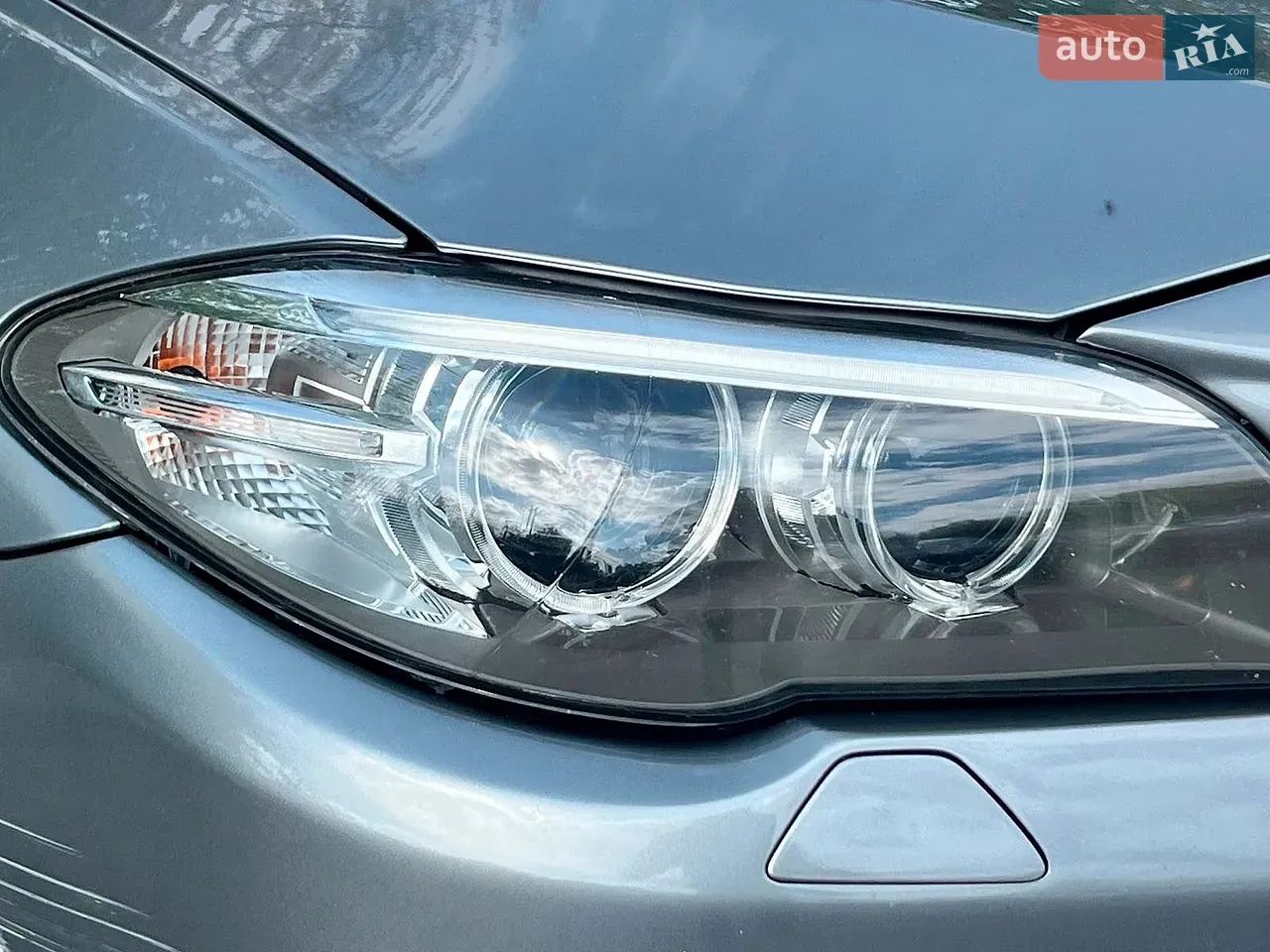 BMW 5 Series 2015 photo 4