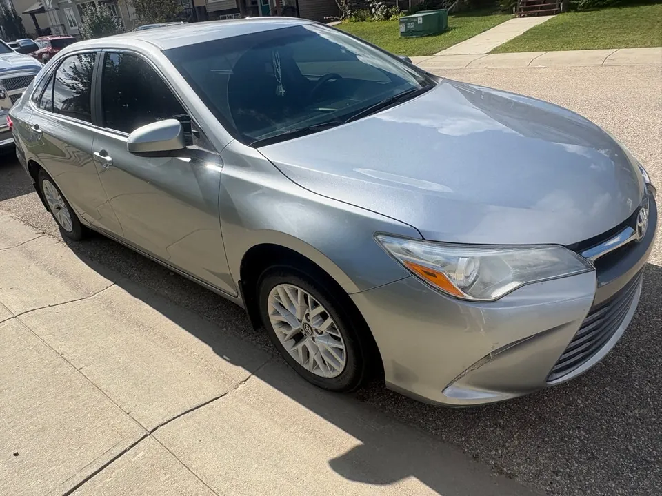 Toyota Camry 2017 photo 3