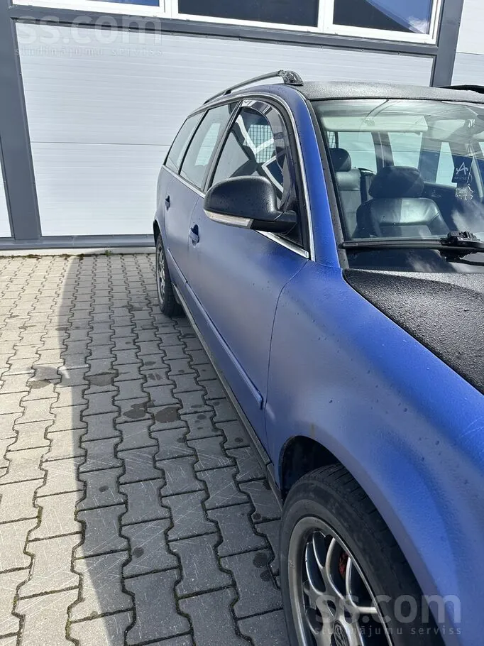 Volkswagen Passat 2004 photo 5