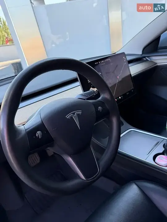 Tesla Model 3 2021 photo 5