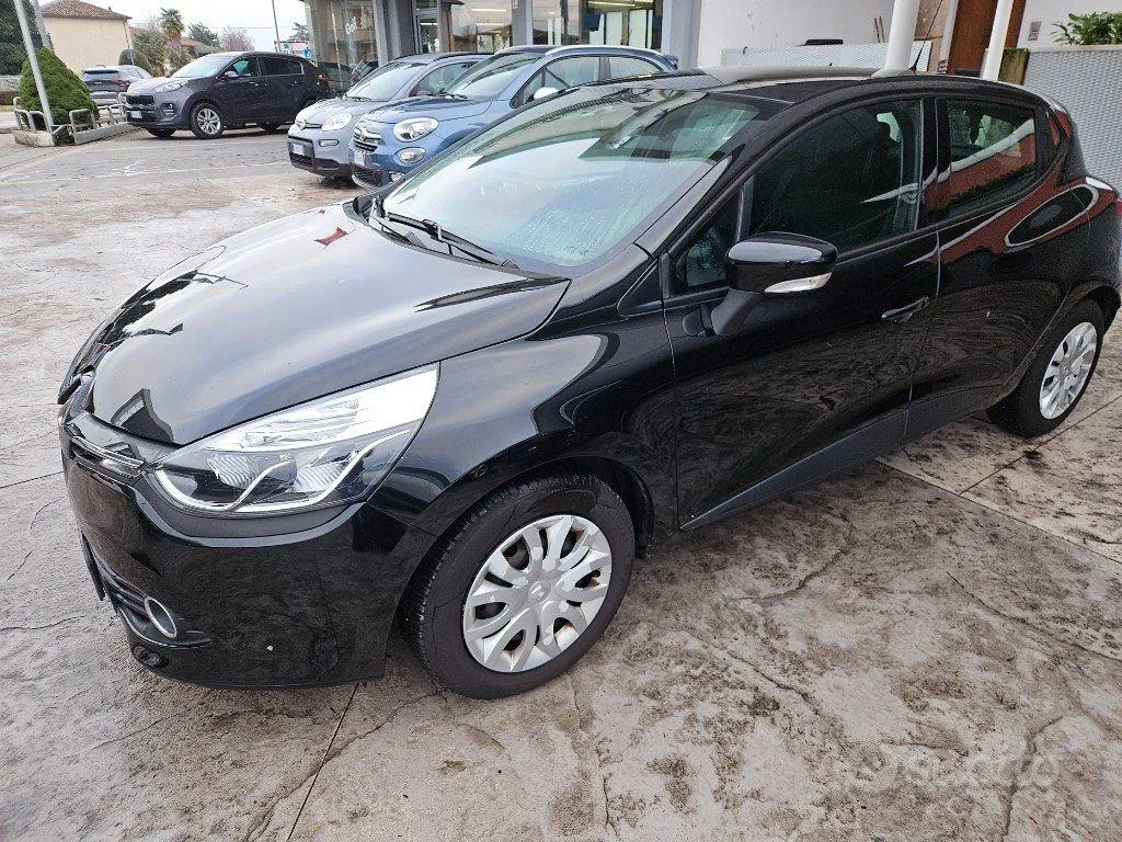 Renault Clio 2014 photo 4