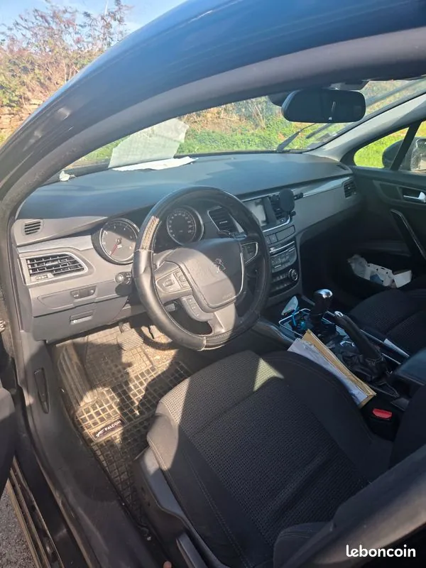 Peugeot 508 2012 photo 3