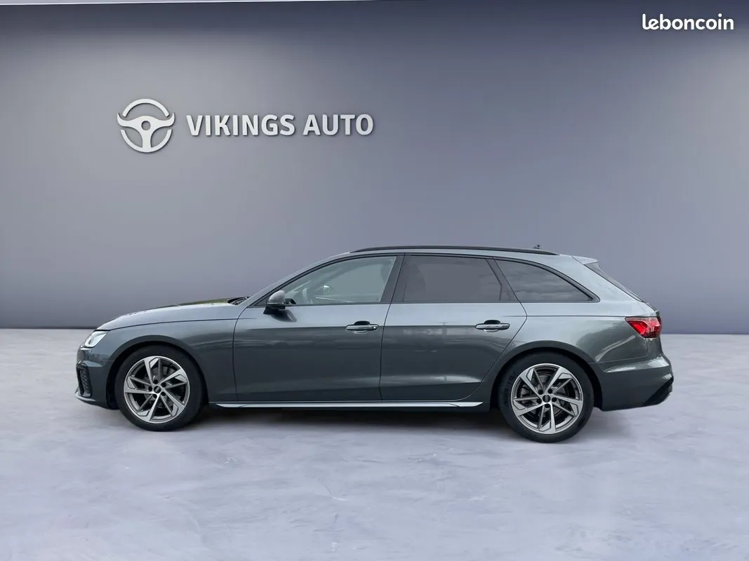 Audi A4 2022 photo 2