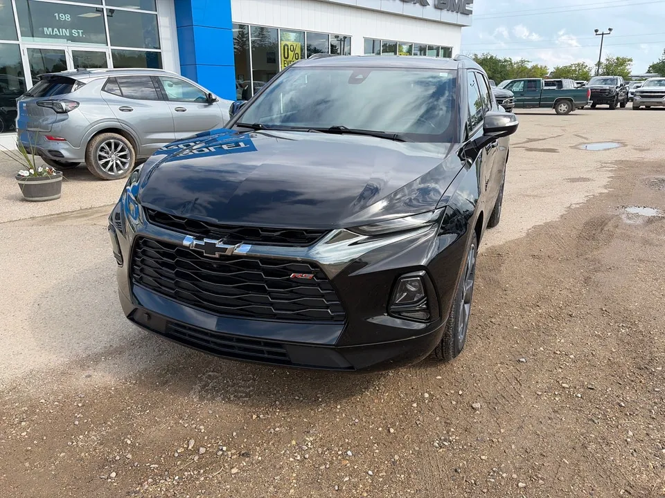 Chevrolet Blazer 2021 photo 2