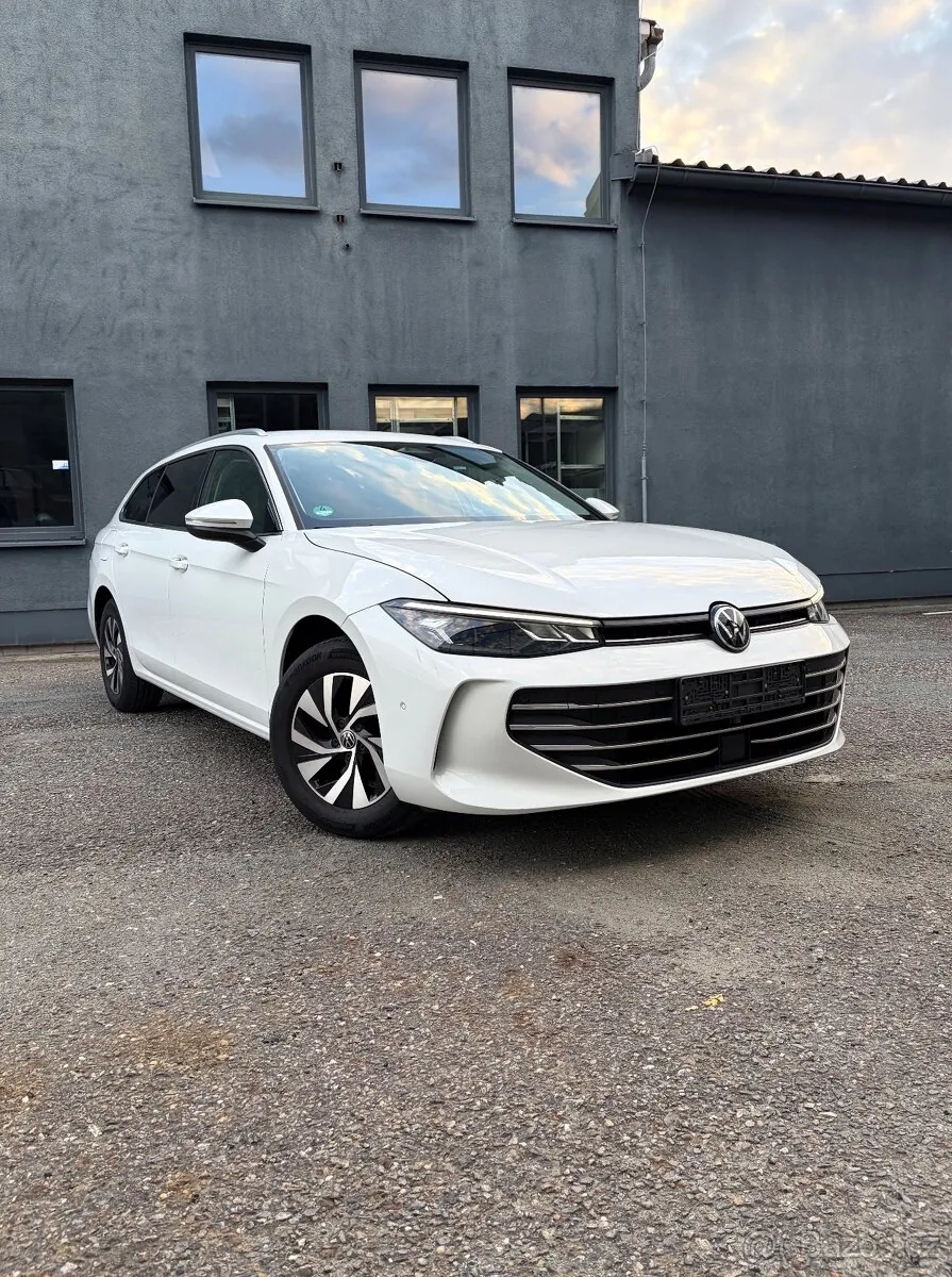 Volkswagen Passat 2025 photo 3