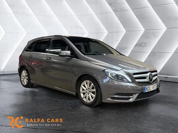 Mercedes-Benz B180 2013 photo 5