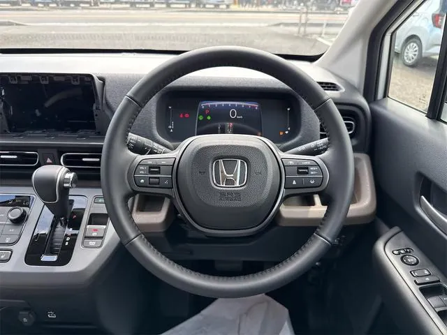 Honda Freed 2026 photo 2