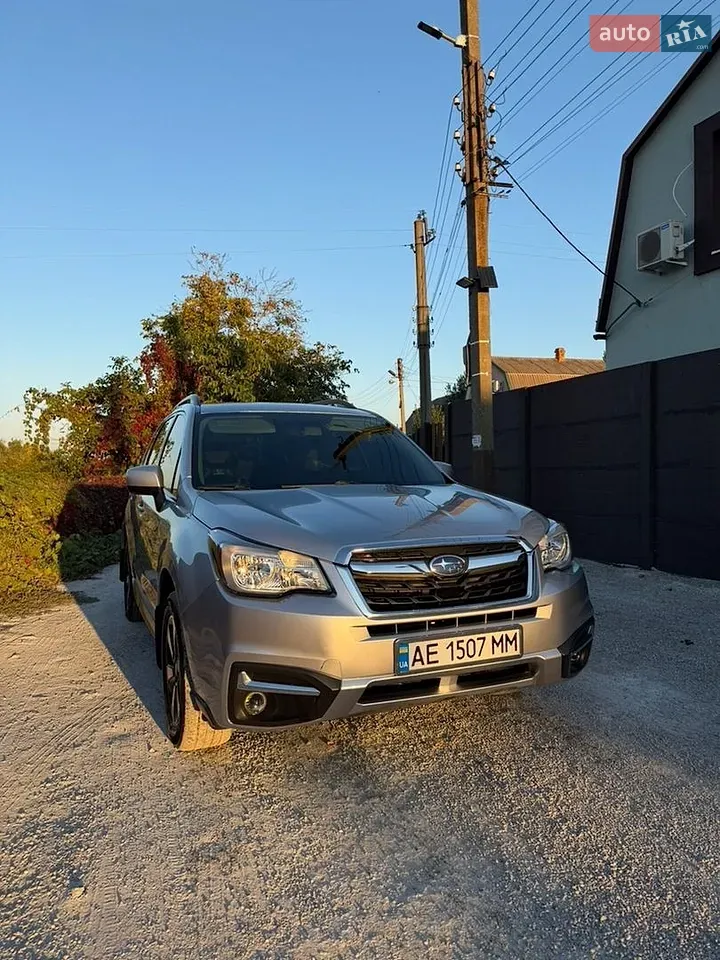 Subaru Forester 2017 photo 2
