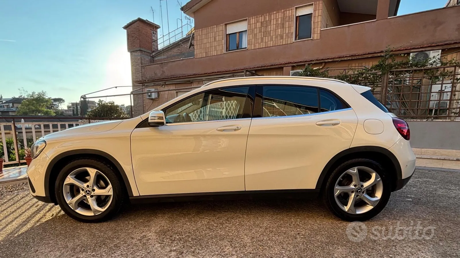 Mercedes-Benz Gla 2017 photo 2