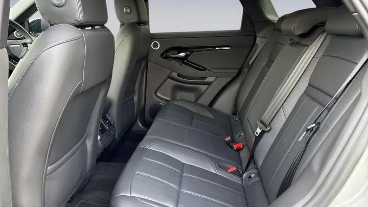 Land Rover Range Rover Evoque 2025 photo 4