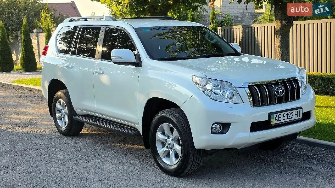 Toyota Land Cruiser 2013 photo 4