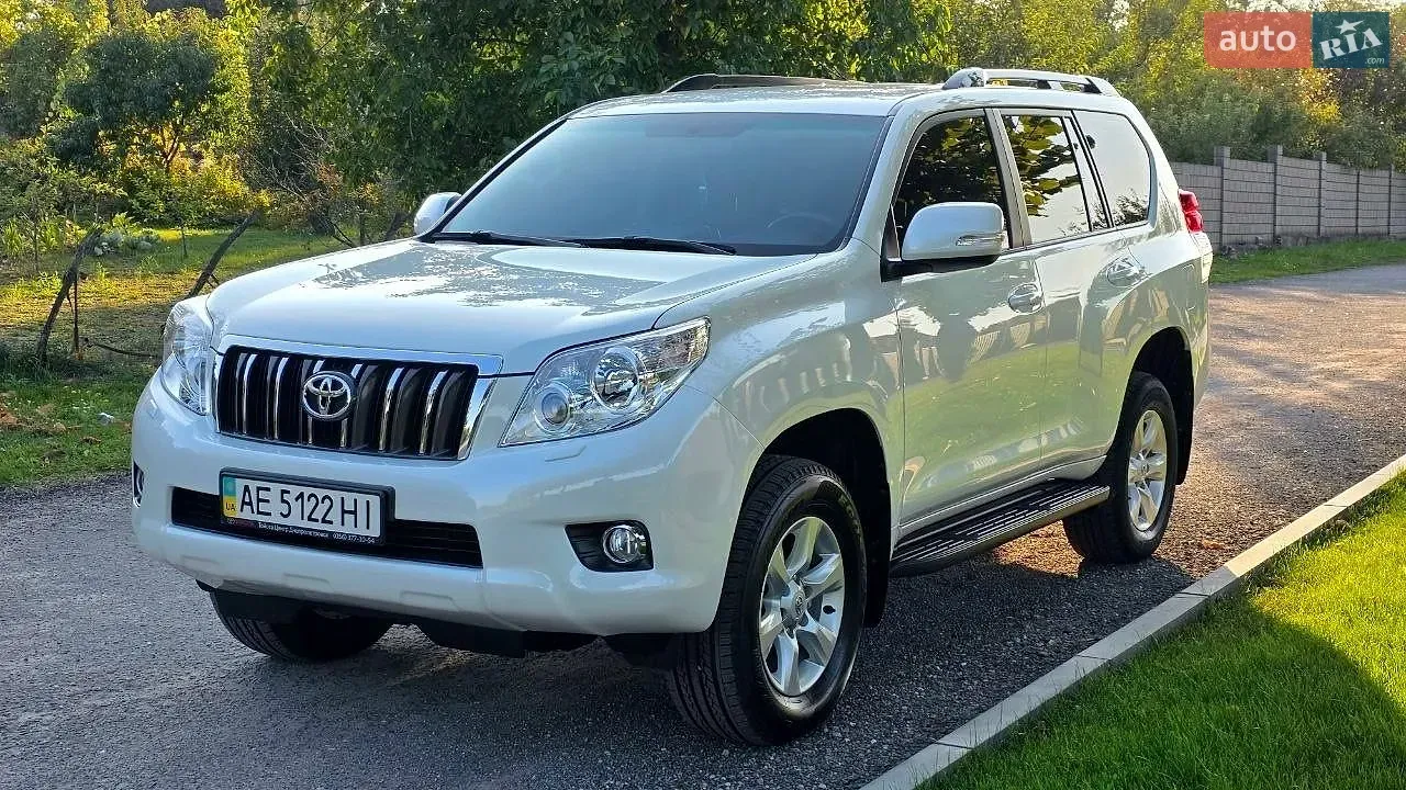 Toyota Land Cruiser 2013 photo 5