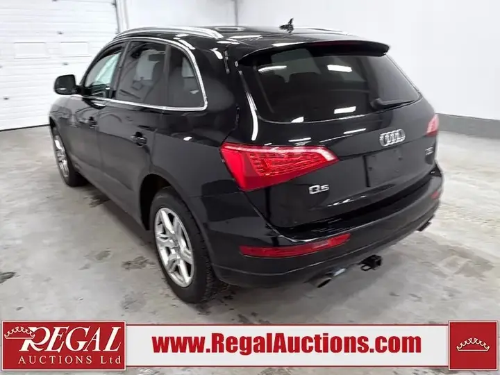 Audi Q5 2010 photo 4