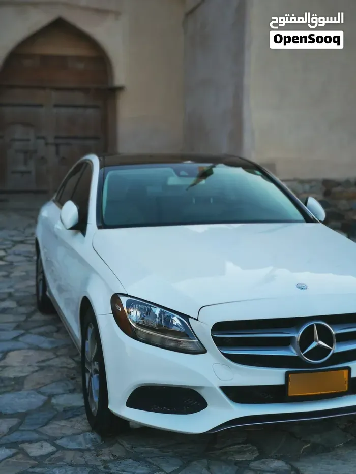 Mercedes-Benz C300 2017 photo 3