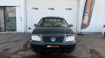 Volkswagen Bora 2003 photo 2