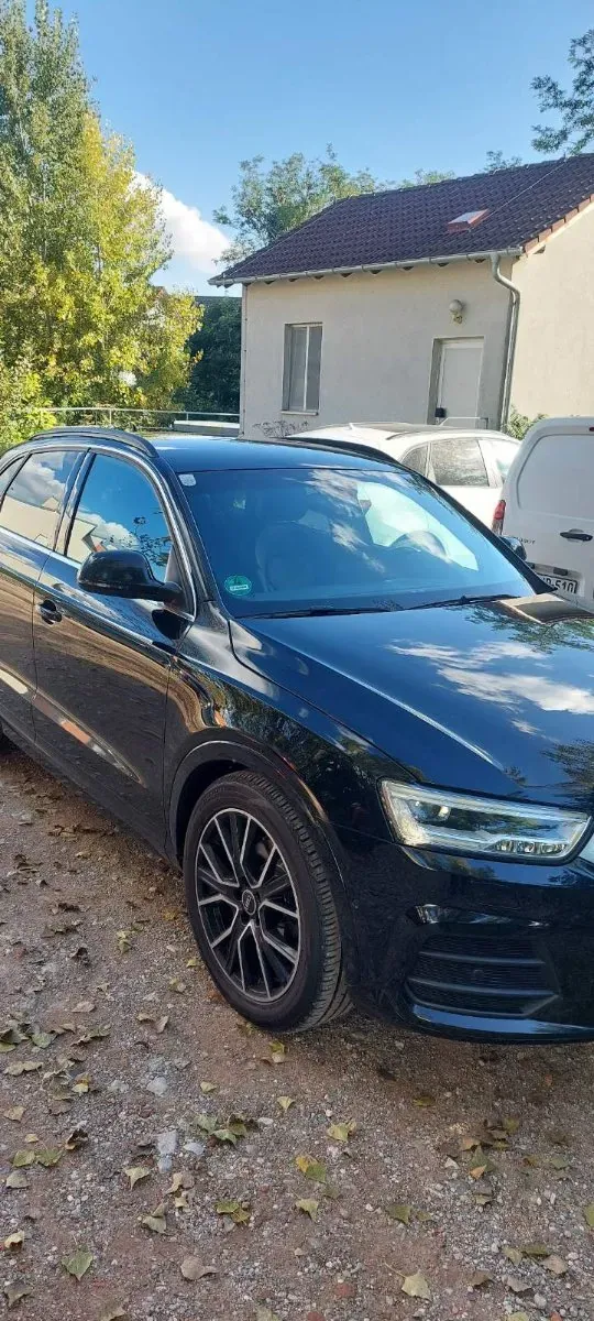Audi Q3 2015 photo 2