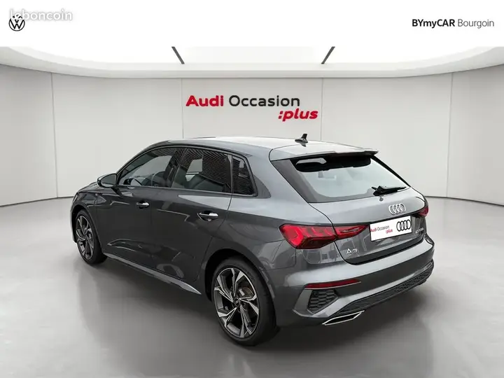 Audi A3 2023 photo 3