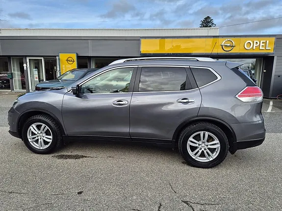 Nissan X-Trail 2015 photo 2