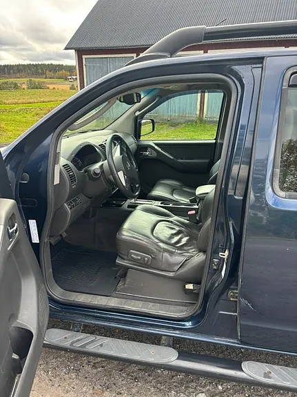 Nissan Navara 2006 photo 5