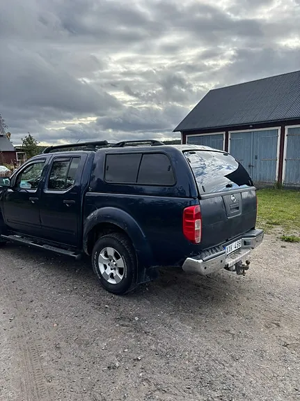Nissan Navara 2006 photo 2