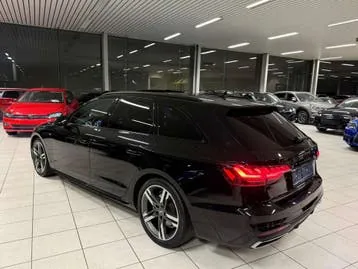 Audi A4 2020 photo 2