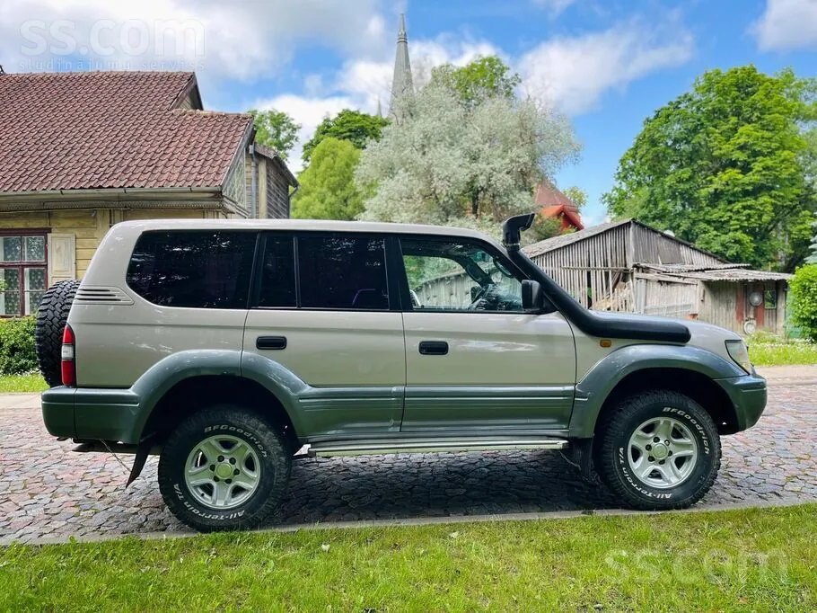 Toyota Land Cruiser 1997 photo 5