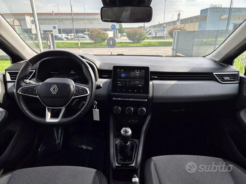 Renault Clio 2025 photo 2