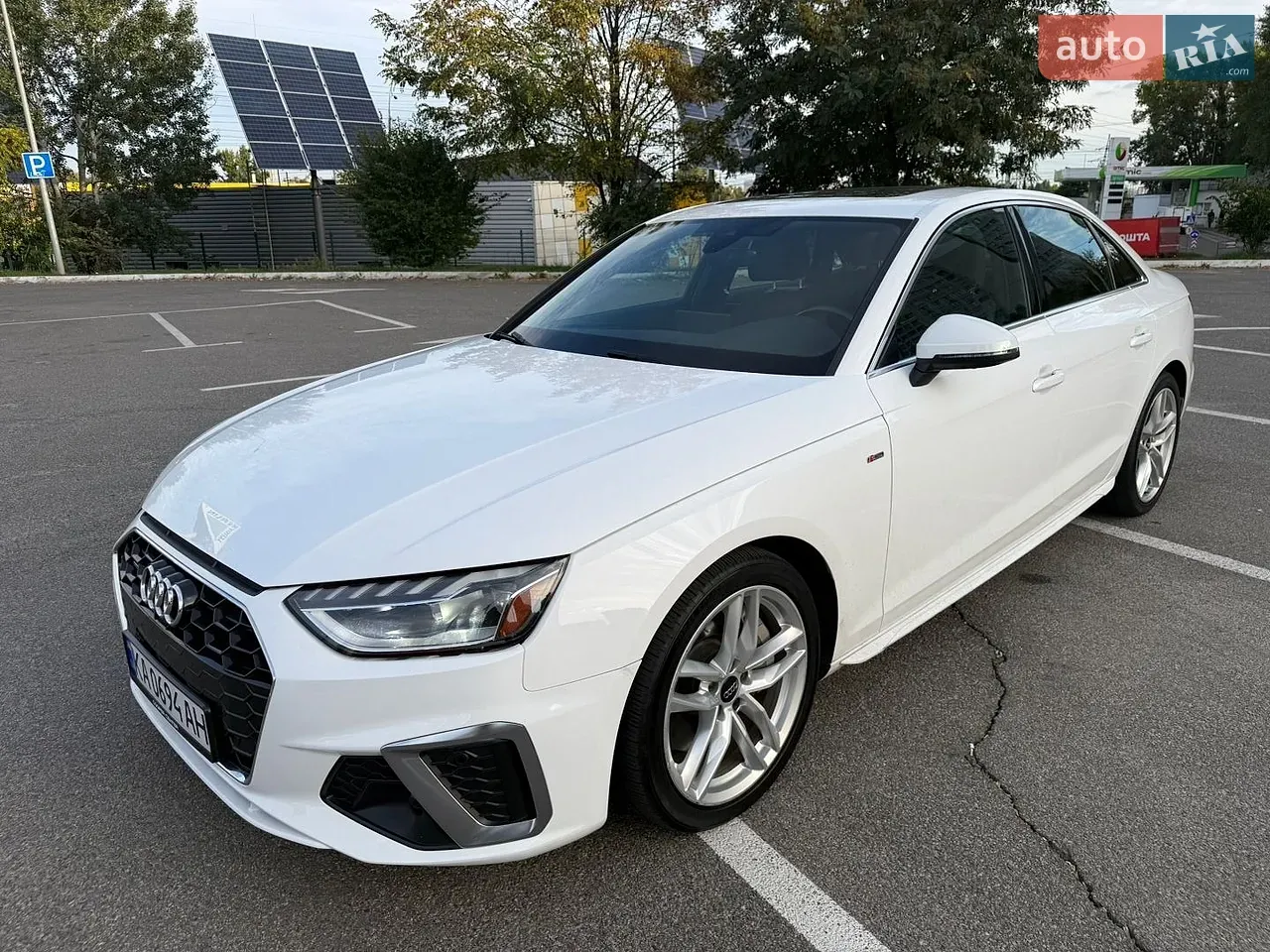 Audi A4 2022 photo 3