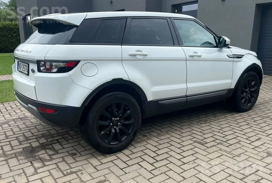 Land Rover Range Rover Evoque 2015 photo 4