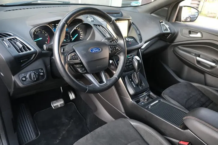 Ford Kuga 2017 photo 3