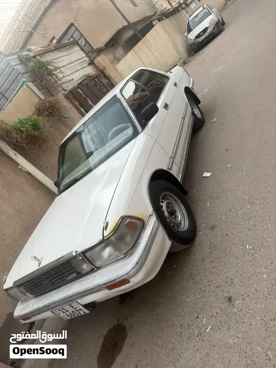 Toyota Crown 1991 photo 5