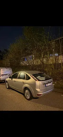 Ford Focus 2009 photo 2
