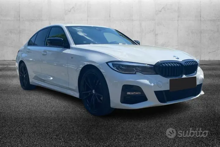 BMW 320I 2021 photo 2