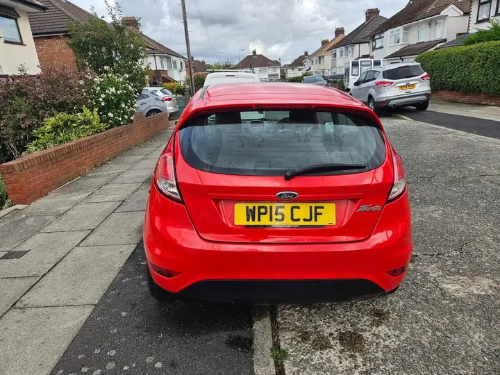 Ford Fiesta 2015 photo 4