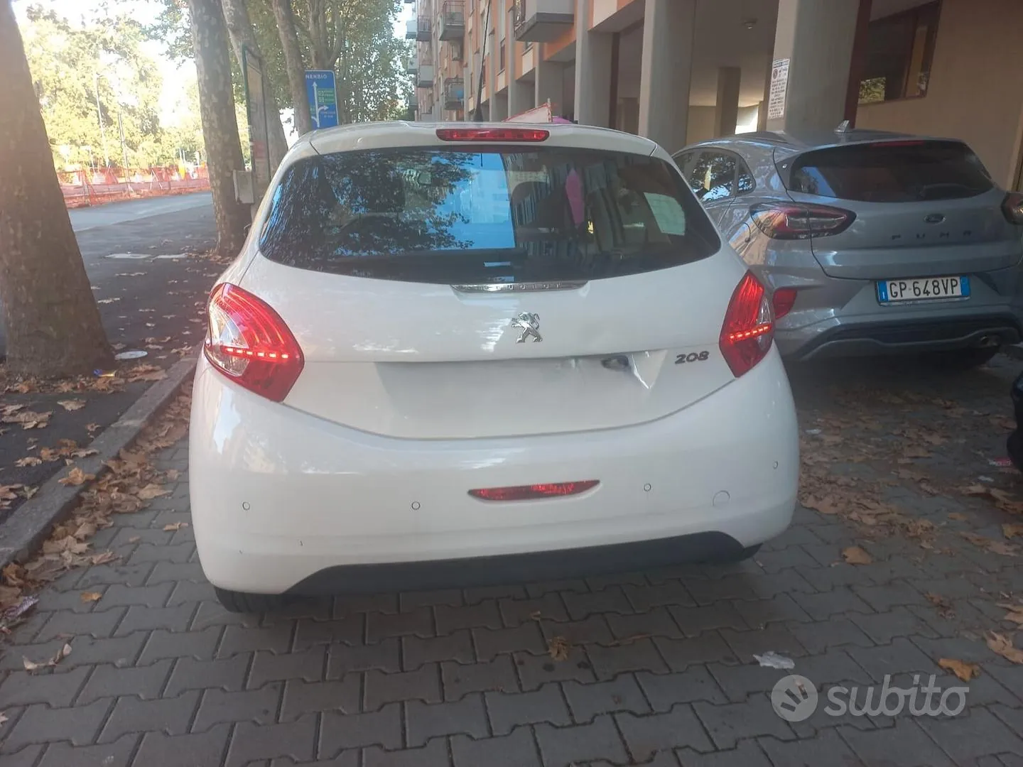 Peugeot 208 2013 photo 4