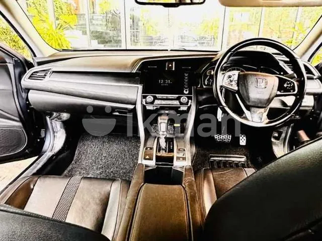 Honda Civic 2020 photo 4
