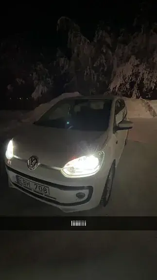 Volkswagen Up 2014 photo 2