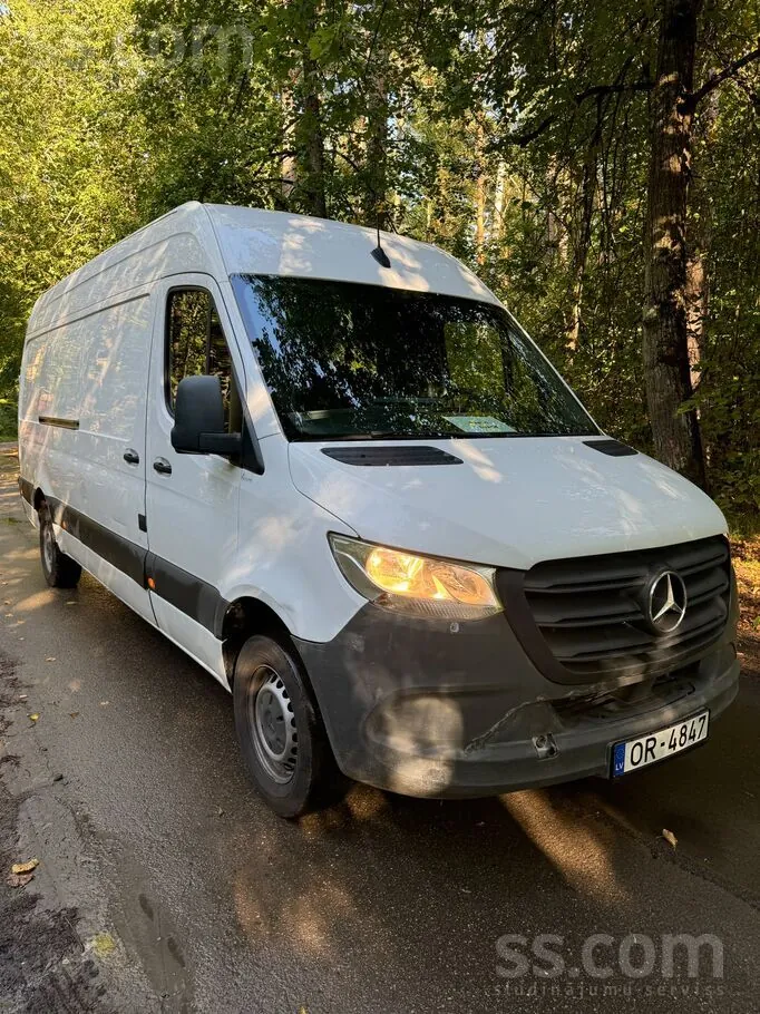 Mercedes-Benz Sprinter 2022 photo 2