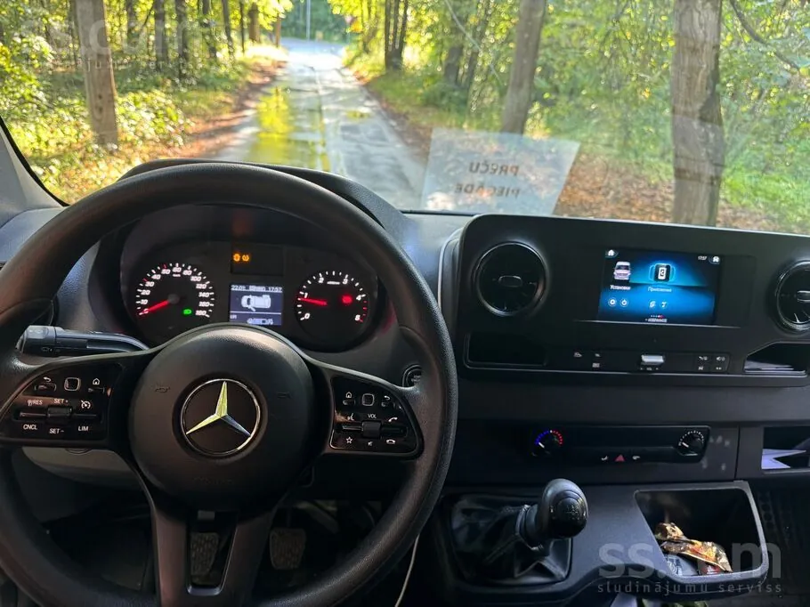 Mercedes-Benz Sprinter 2022 photo 5
