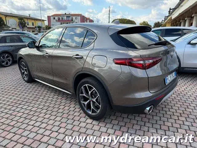 Alfa Romeo Stelvio 2017 photo 5