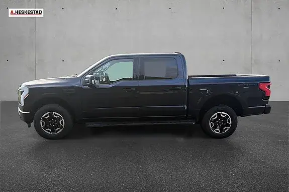 Ford F-150 2023 photo 2