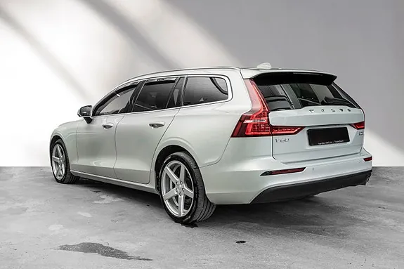 Volvo V60 2019 photo 5