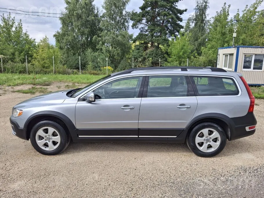 Volvo Xc 70 2011 photo 2