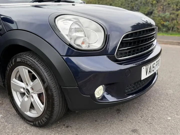 Mini Countryman 2015 photo 2